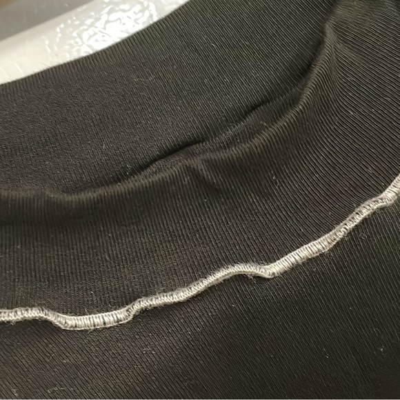 SHEIN Outline Dress - Picture 5 of 5